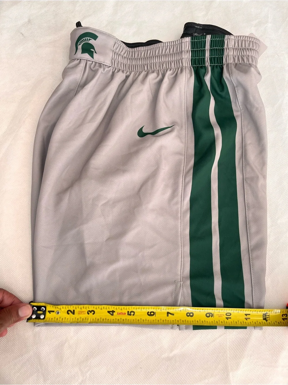 Women’s Nike Gray and Dark Green Spartans Basketball Jersey & Shorts Set Size M